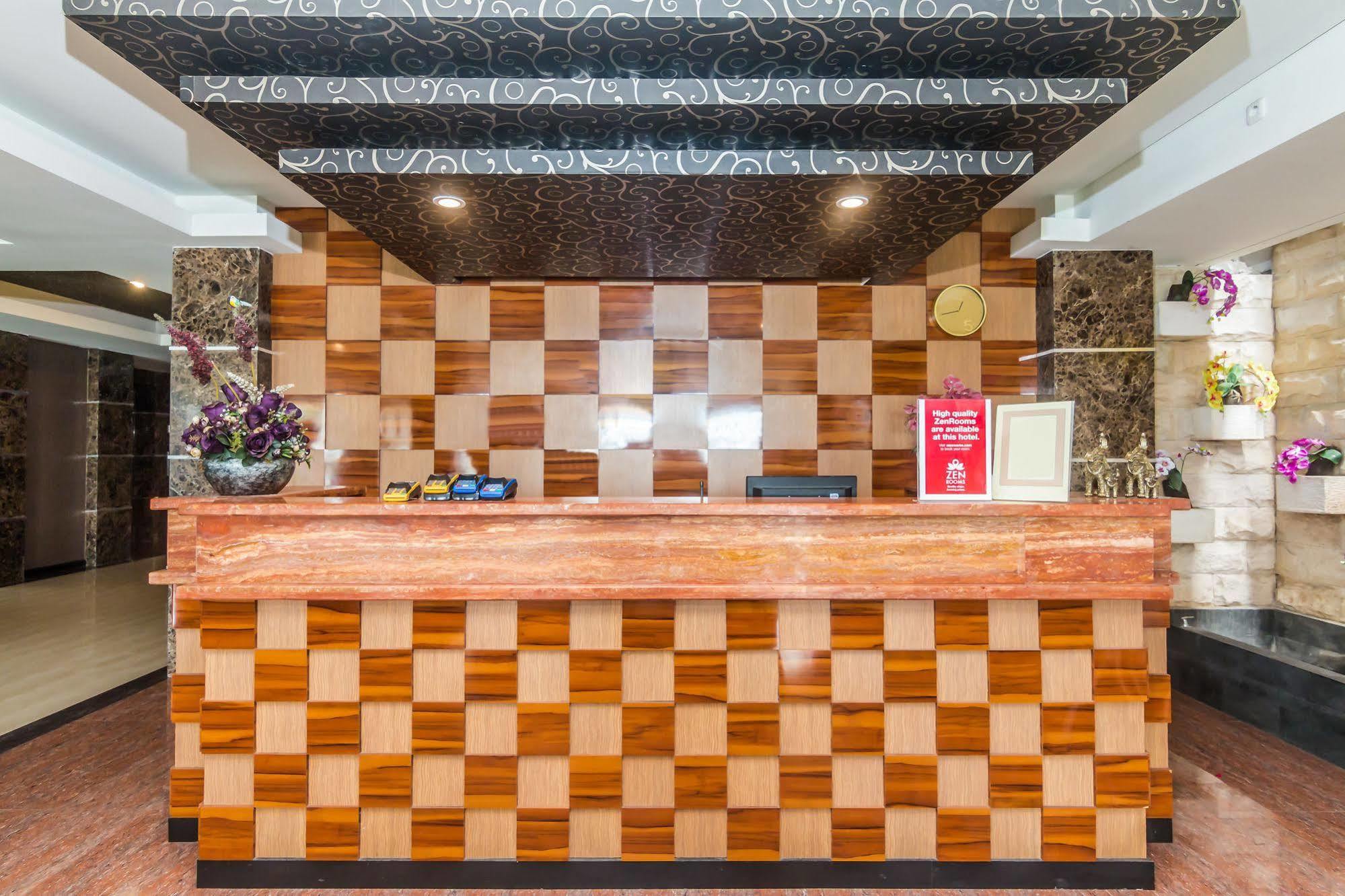 Zen Rooms Denpasar Marlboro Luaran gambar