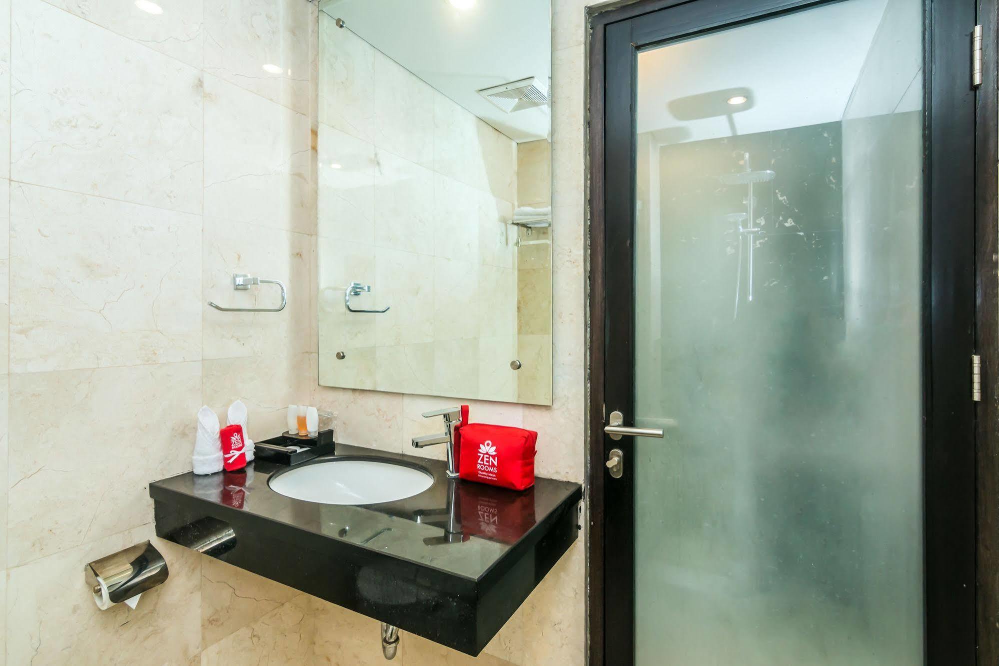 Zen Rooms Denpasar Marlboro Luaran gambar